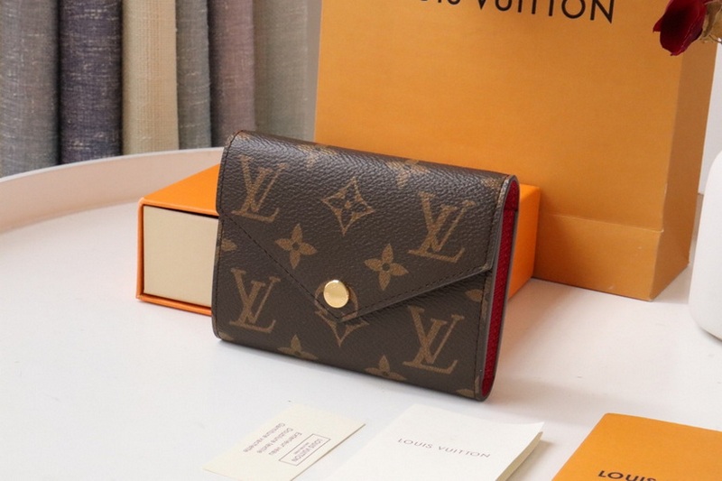 LV Wallets 19